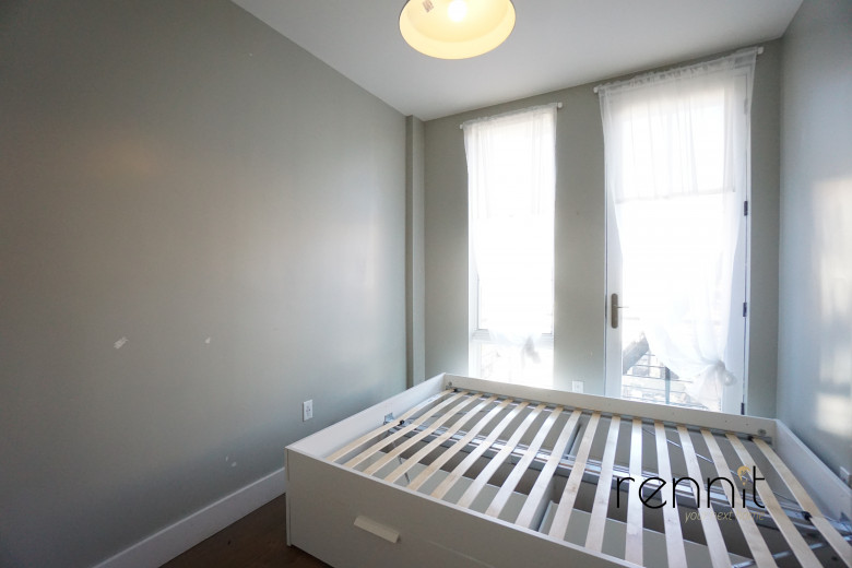 816 St Johns Pl, Apt 3F Image 11
