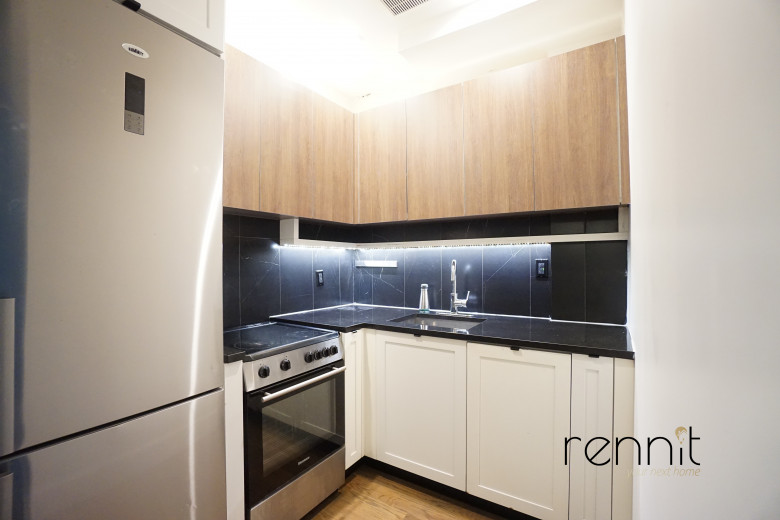 816 St Johns Pl, Apt 3F Image 7