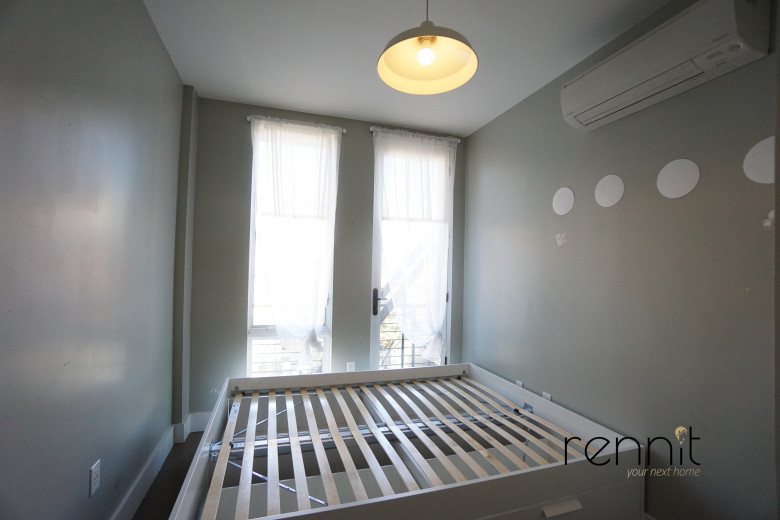 816 St Johns Pl, Apt 3F Image 10