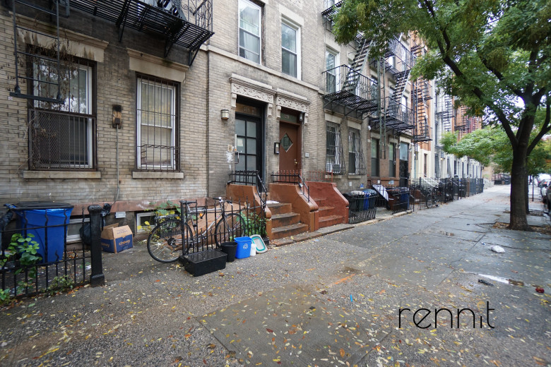 559 St Johns Pl, Apt 2F Image 23