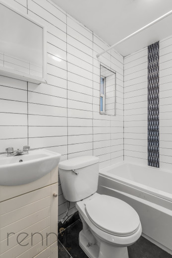 559 St Johns Pl, Apt 2F Image 7