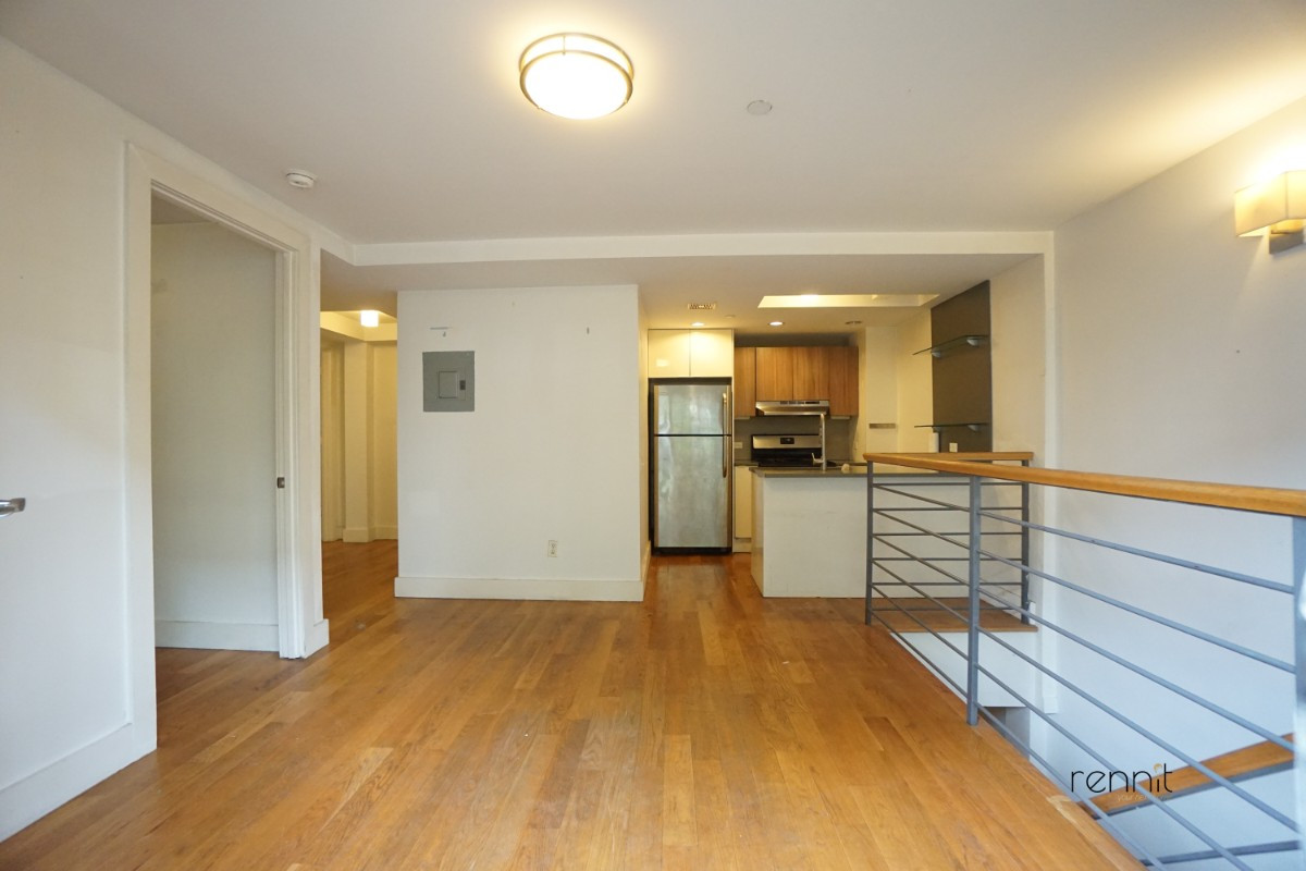 616 WILLOUGHBY AVE., Apt 1A Image 3